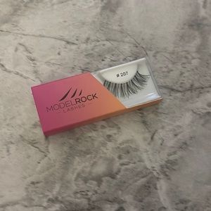 NWT Pick 'n' Mix Lash - Style #207